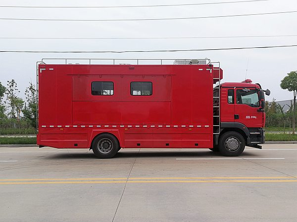 重汽燦德卡炊事車(chē)